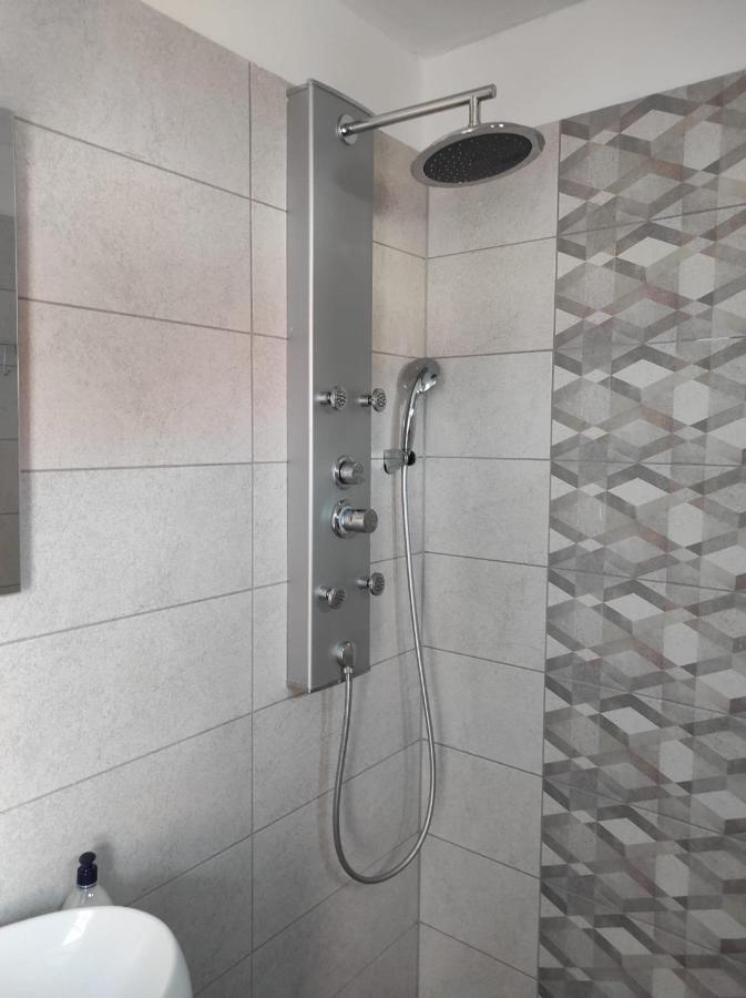 Apartma Ziva Hiska 92 Catez ob Savi Exterior foto